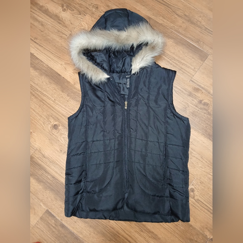 Eivissa puffer hooded vest